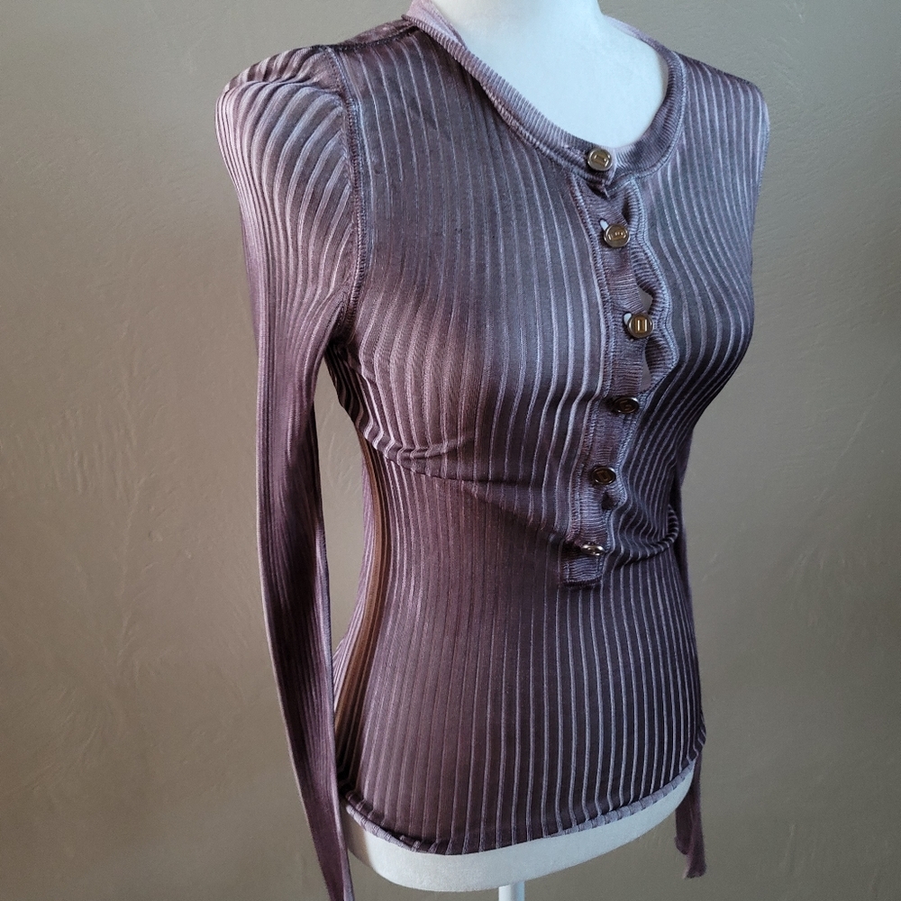 Dolce and gabbana button up pleated top. XS